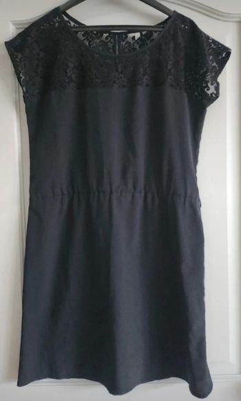 Robe noir 