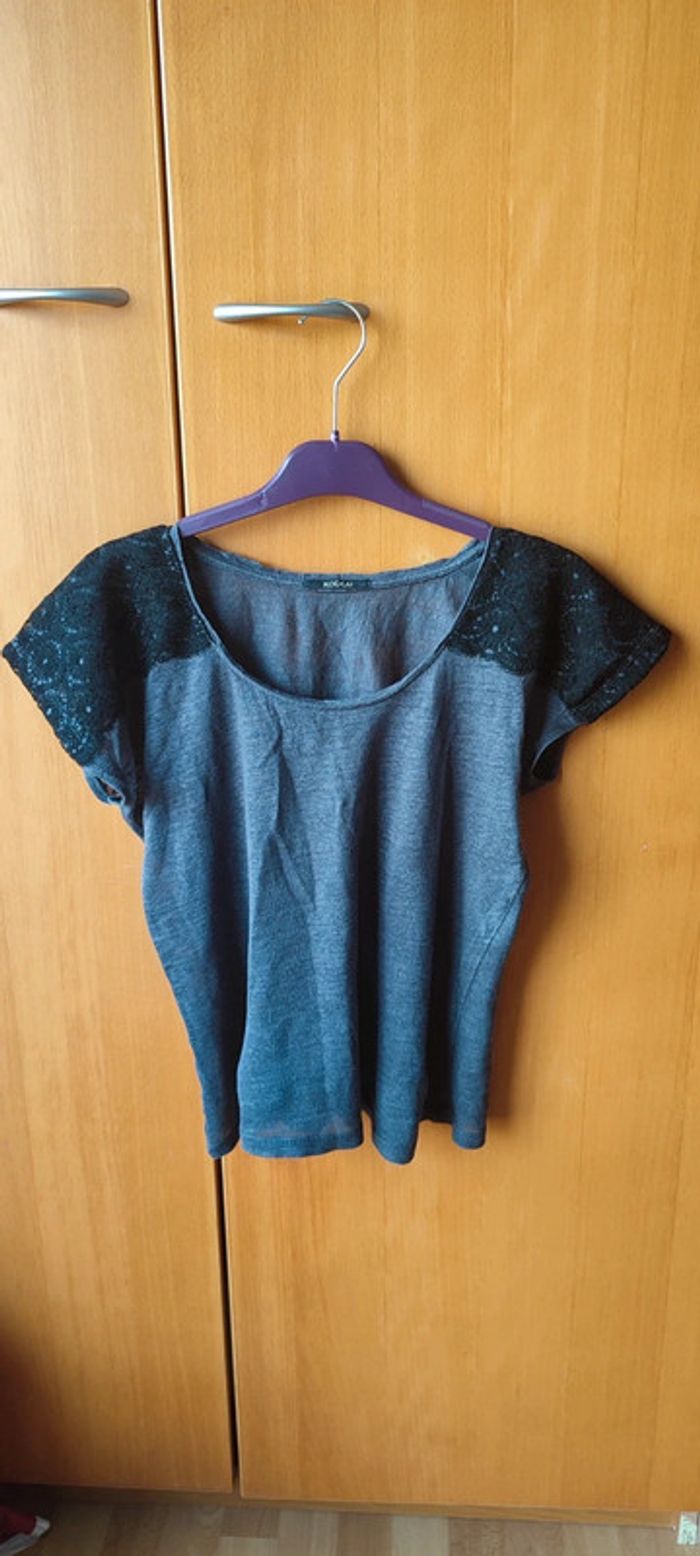 Tee shirt