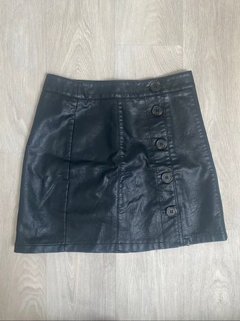 Jupe simili cuir noire – Taille 36