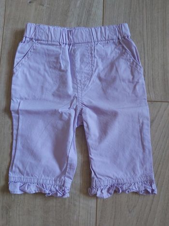 Pantalon été fille 3 mois en très bon état (78)