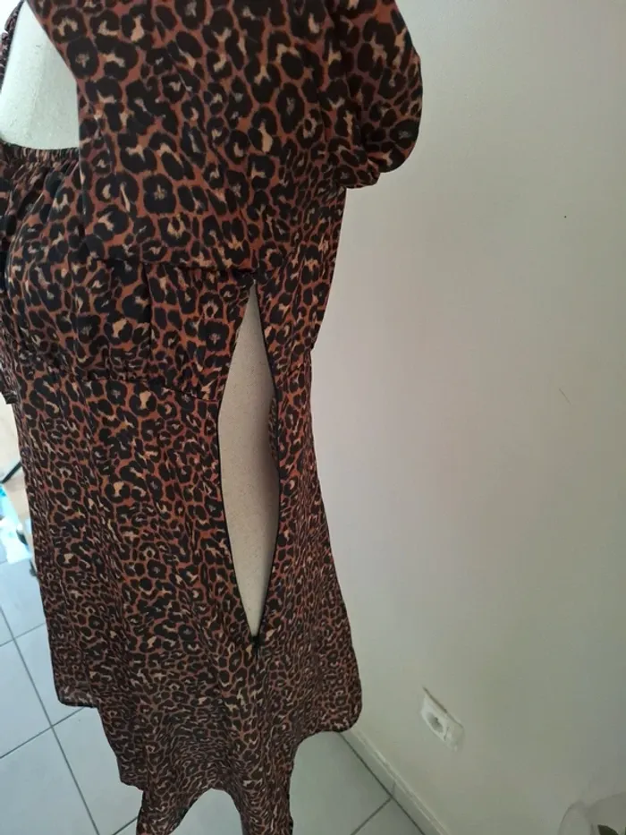 Robe neuf effet satin - photo numéro 7