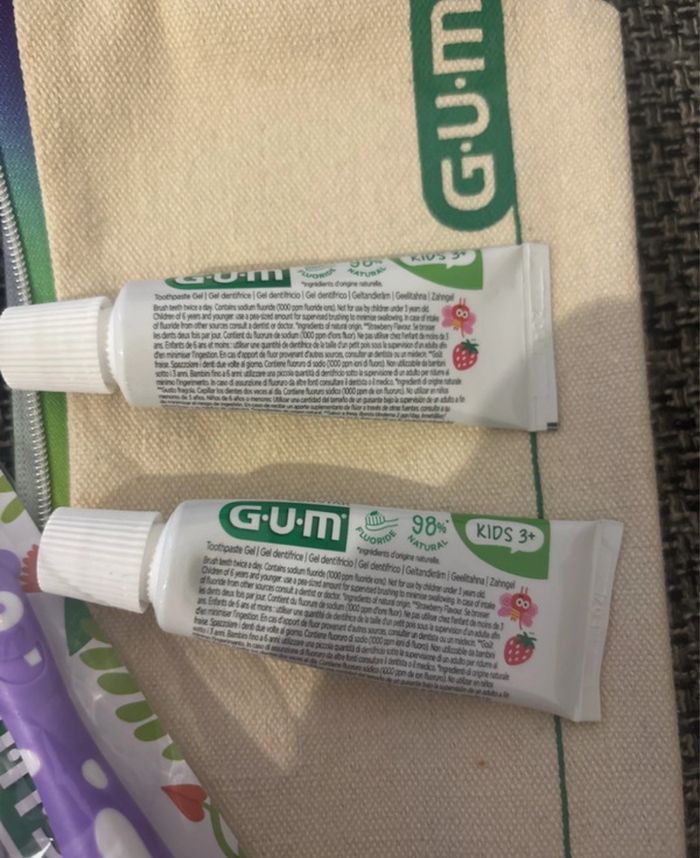 Trousse dentaire enfants brosse à dent dentifrice - photo numéro 2