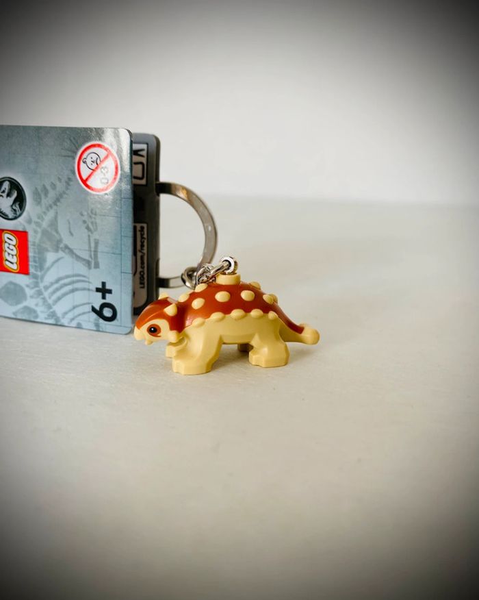Porte-clés LEGO Jurassic World 854316 - Bébé Ankylosaure - Neuf - photo numéro 2