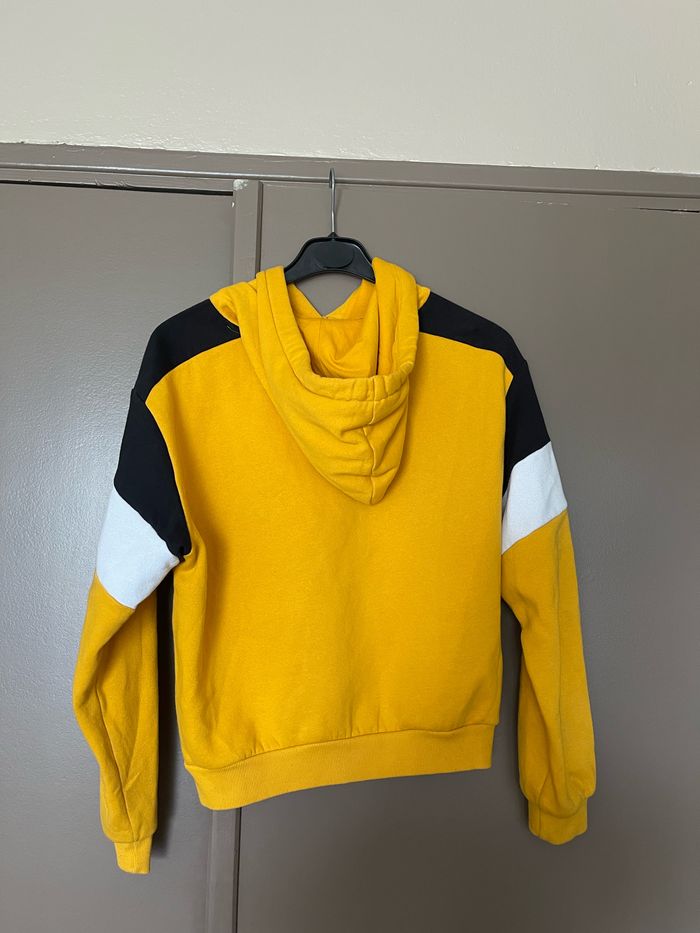 Pull à capuche crop top - photo numéro 3