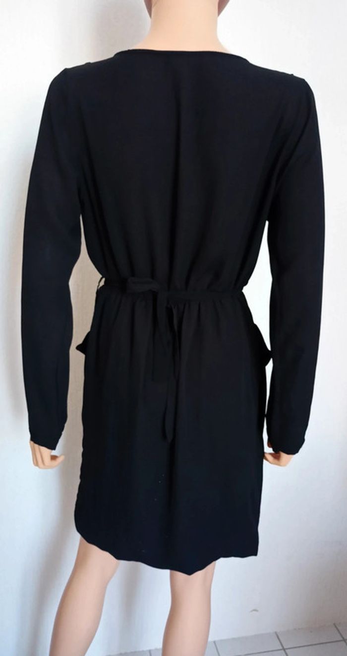 Robe noire plissée S - photo numéro 4