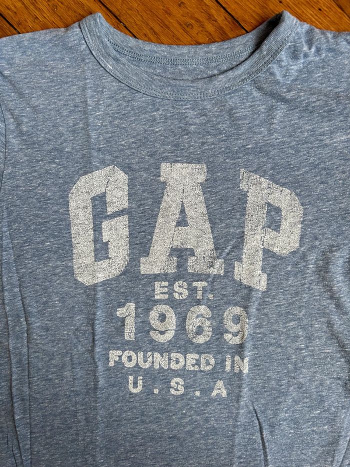 Tee-shirt Gap taille 8 ans - photo numéro 2