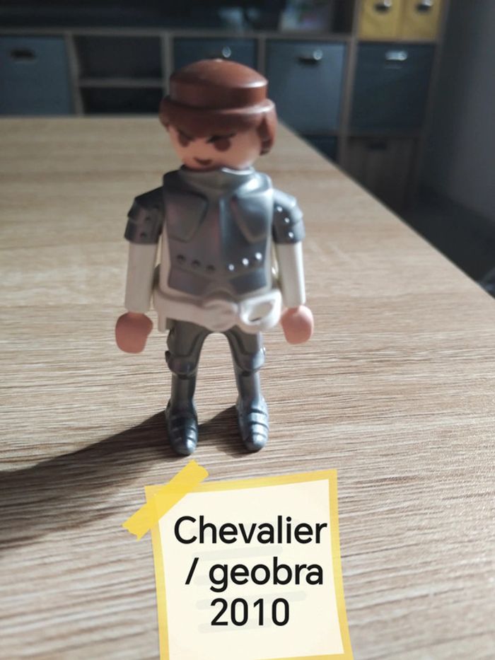 Vente à l unite Figurine playmobil divers - photo numéro 3