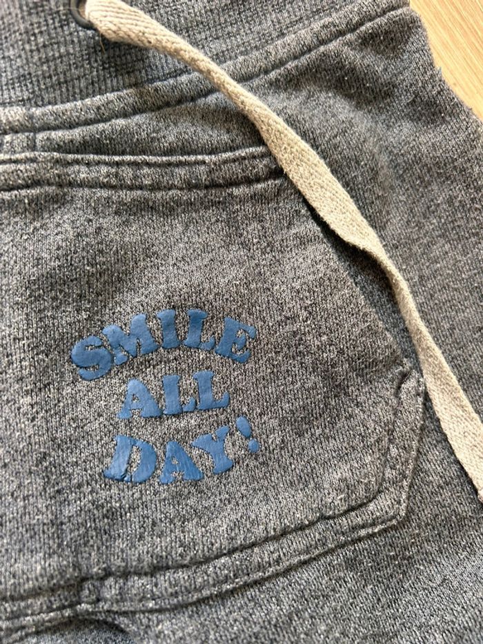 Short kiabi , 3 ans - photo numéro 3