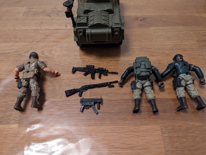 Lot 8 militaire
Bon état - photo numéro 8