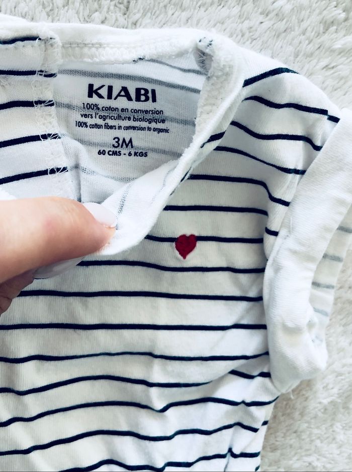 robe marinière neuve « Kiabi » taille 3 mois - photo numéro 2
