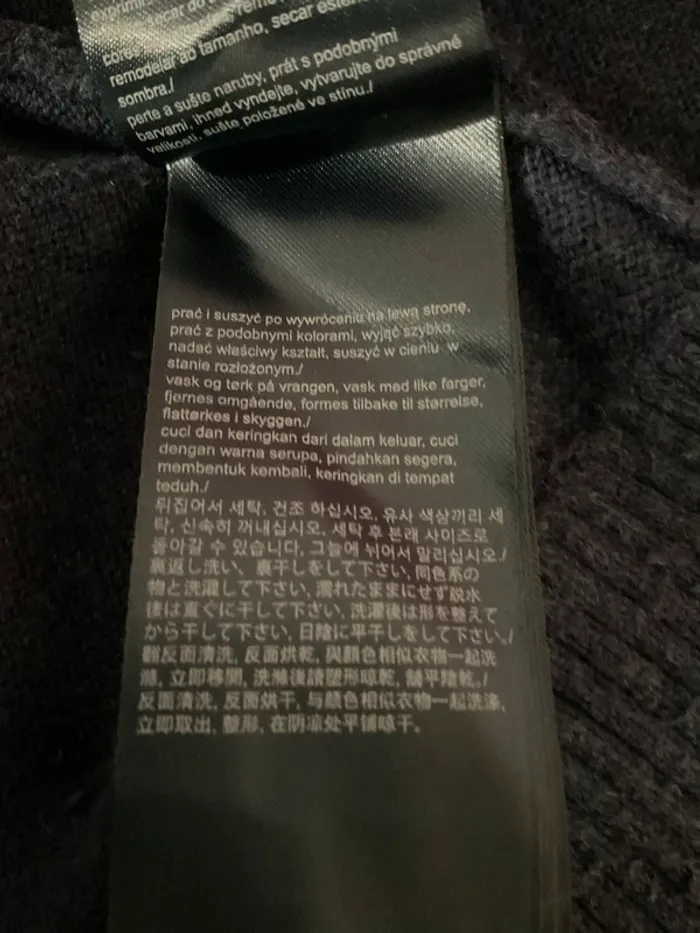 Pull col en V bleu marine pour homme Tommy Hilfiger taille M 471 - photo numéro 12