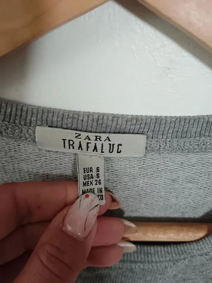 C1 Sweat gris Zara S - photo numéro 3