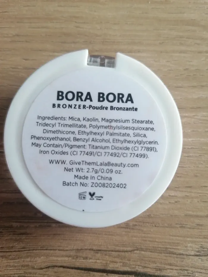 Lot maquillage et masque visage #Vêtements_femmes_krocaro - photo numéro 5
