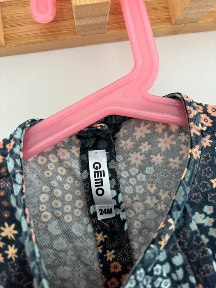 Robe fille Gémo 24 mois – Très bon état, mignonne & confortable - photo numéro 2