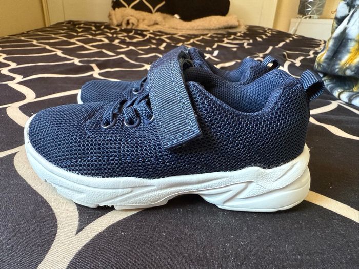 Baskets sport Primark – Pointure 23 (bébé/enfant) - photo numéro 2