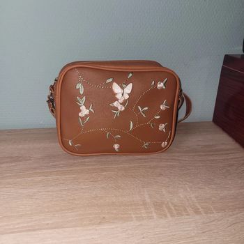 Liquidation 50% sac bandouliere 🦋