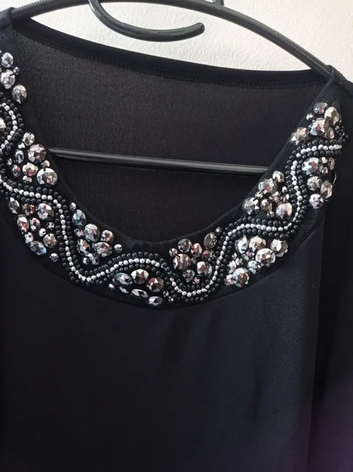 T-shirt manche longue noir avec perles - photo numéro 3
