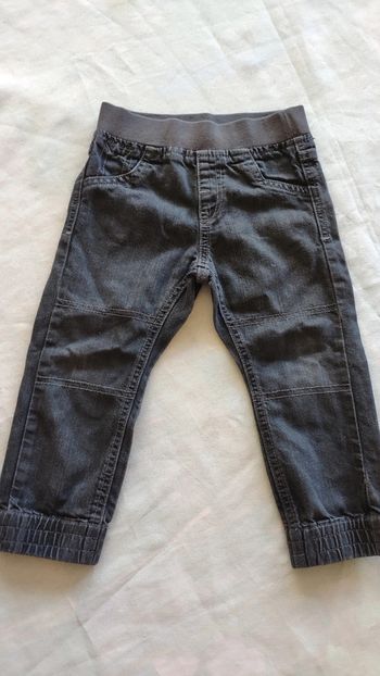 Jean bour Kiabi 24 mois