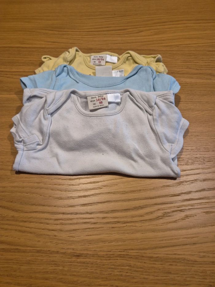 Lot de bodies - photo numéro 7