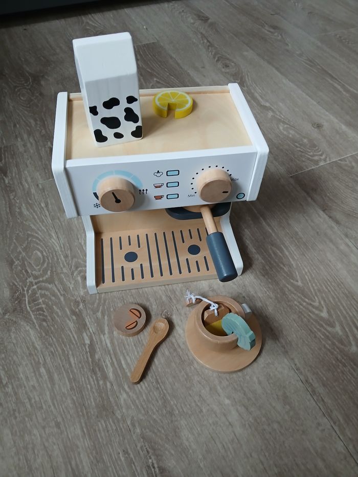 Cafetière en bois vertbaudet