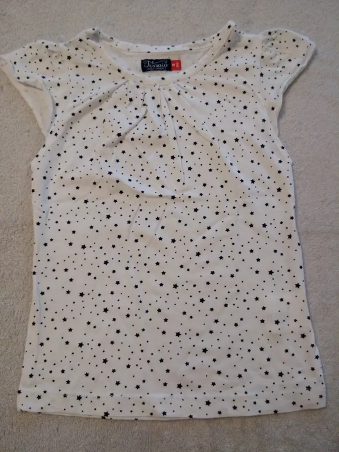 Tee-shirt Tissaia 4 ans (réf perso F-I22)(familleac72)