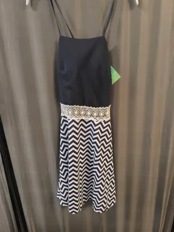 303438 robe marine et blanche femme S