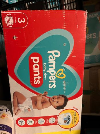 Carton Pampers t3