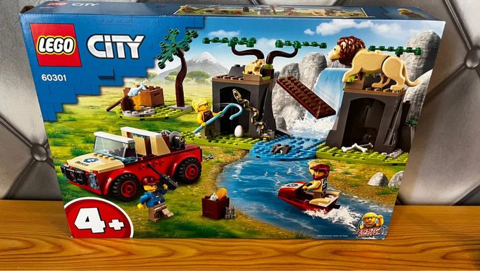 LEGO 60301 City Wildlife Le Tout-Terrain de Sauvetage des Animaux Sauvages - photo numéro 9