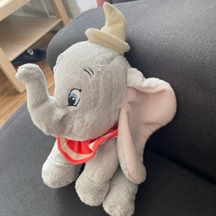 Dumbo l éléphant - photo numéro 2