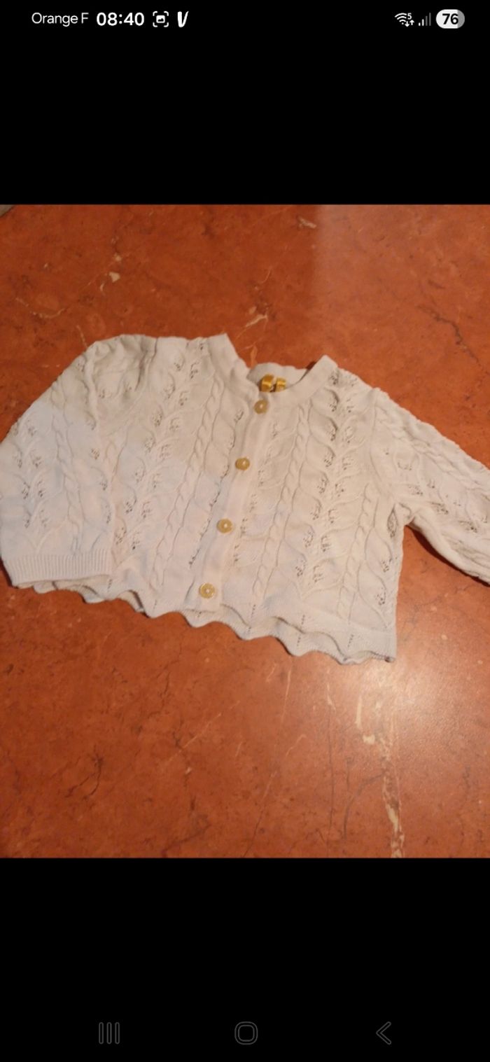 Gilet bébé taille 12 mois