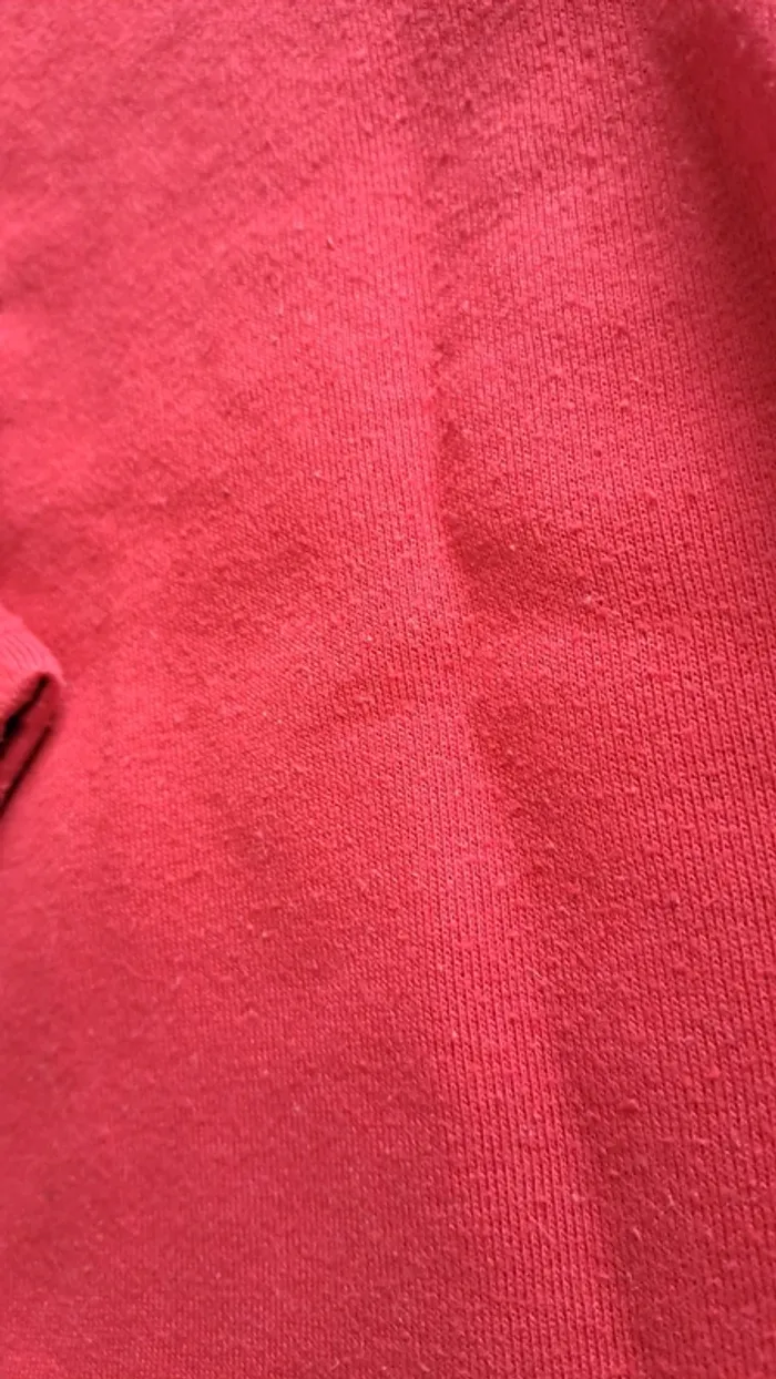 💚Pull bébé rouge « campus friend » avec Snoopy – 18 mois - photo numéro 4