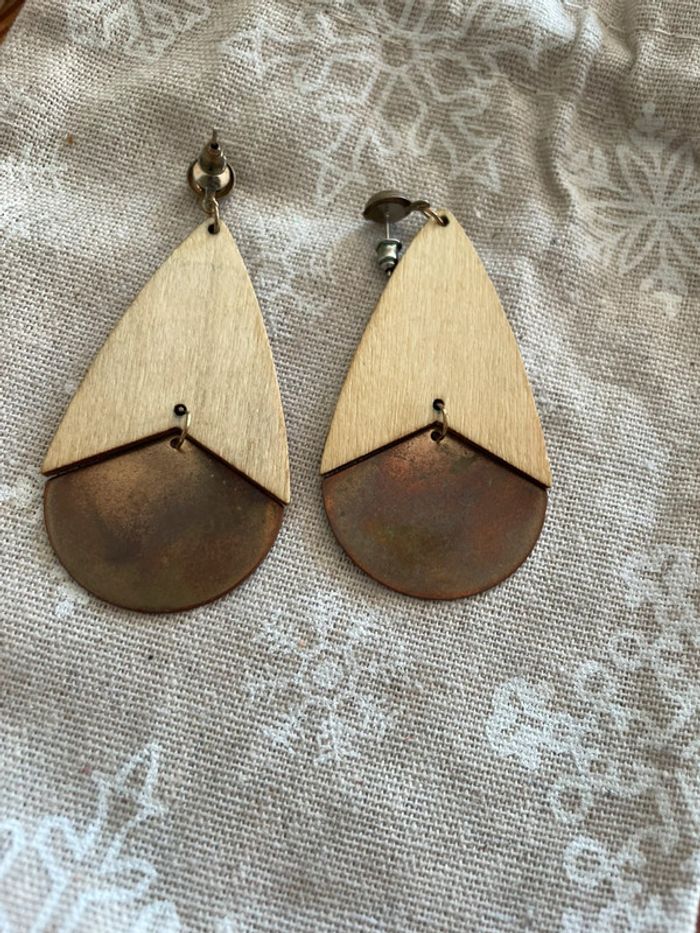 Boucles d’oreilles bois ethnique - photo numéro 3