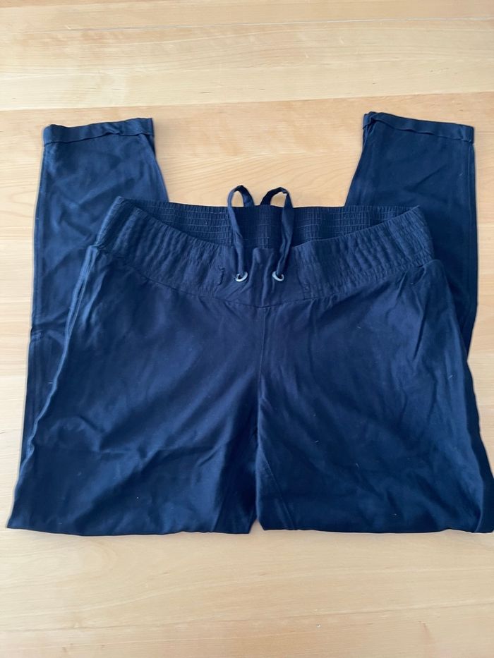 Pantalon léger de grossesse noir Kiabi 40