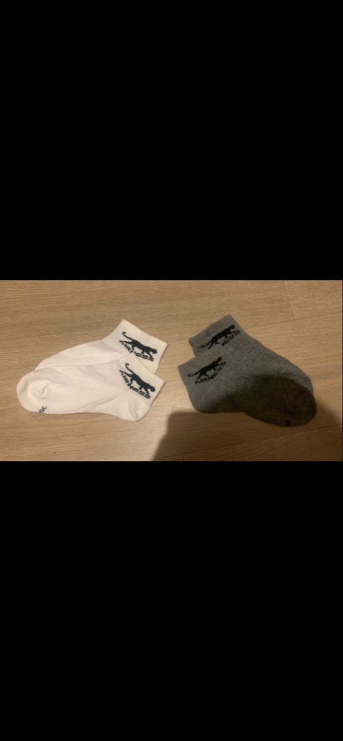 2 paire de soquette taille 38 marque airness