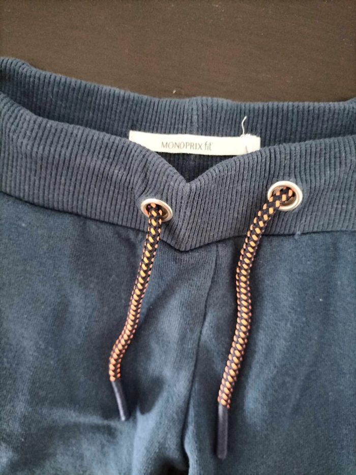 Ensemble jogging et T-Shirt 4 ans - photo numéro 2