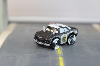 Disney Pixar mini racer APB
