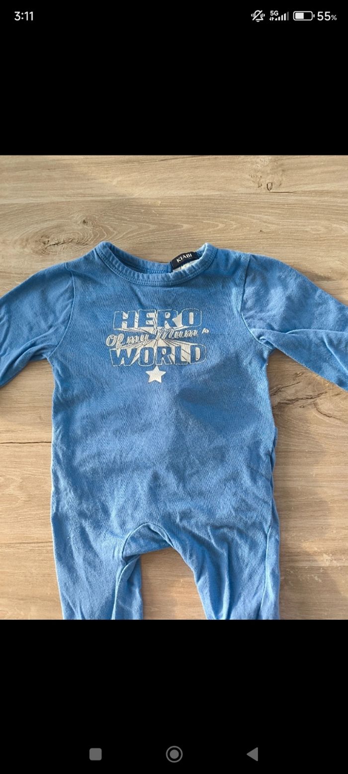 Pyjama taille 1 mois - photo numéro 2