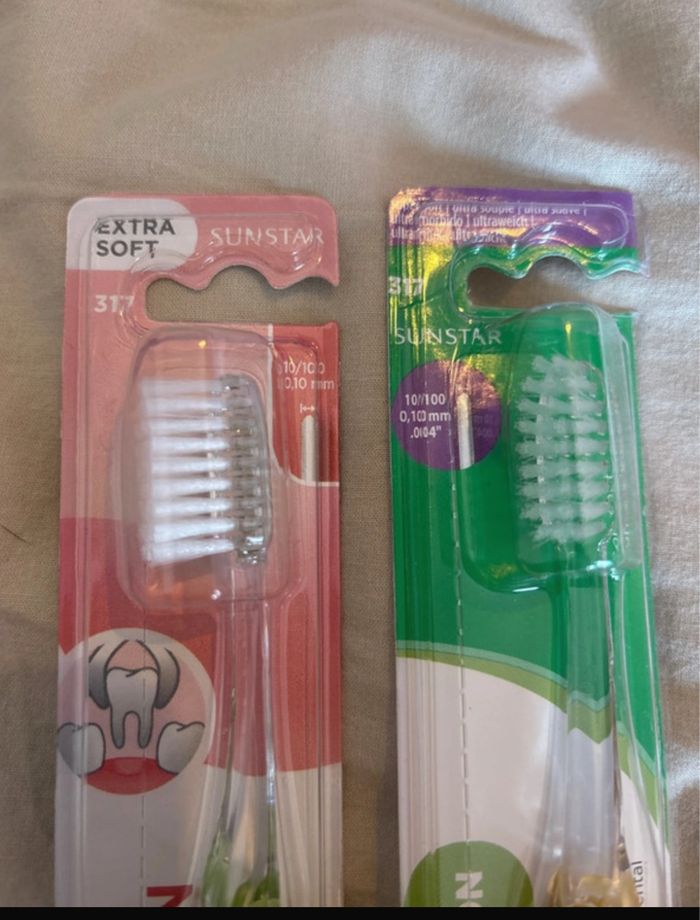 Lot de deux brosse à dents, postopératoires gum 317 - photo numéro 2