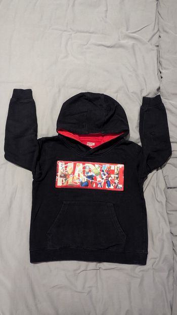 Sweat à capuche marvel 