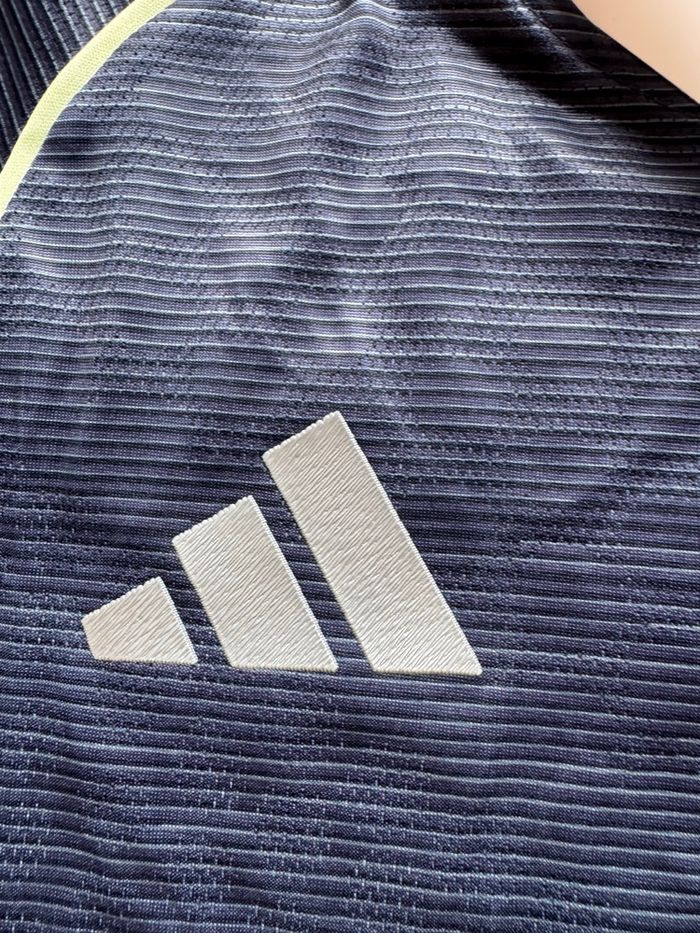 Maillot Real Madrid - photo numéro 5