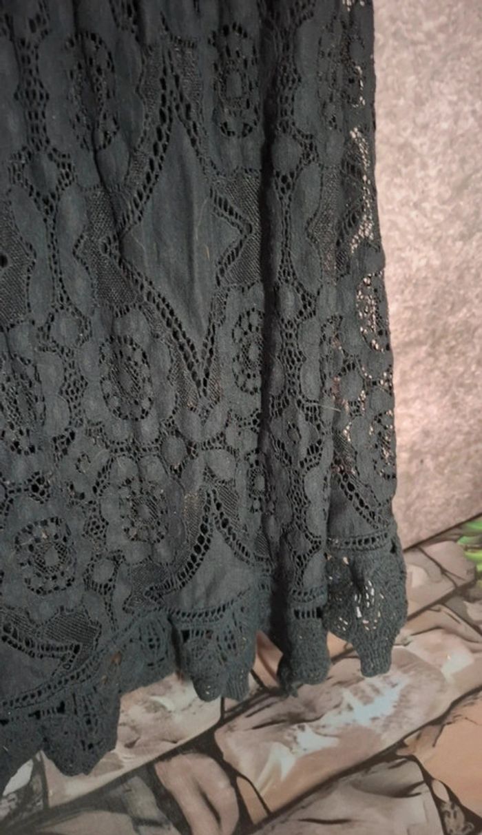 Robe dentelle noire - photo numéro 12