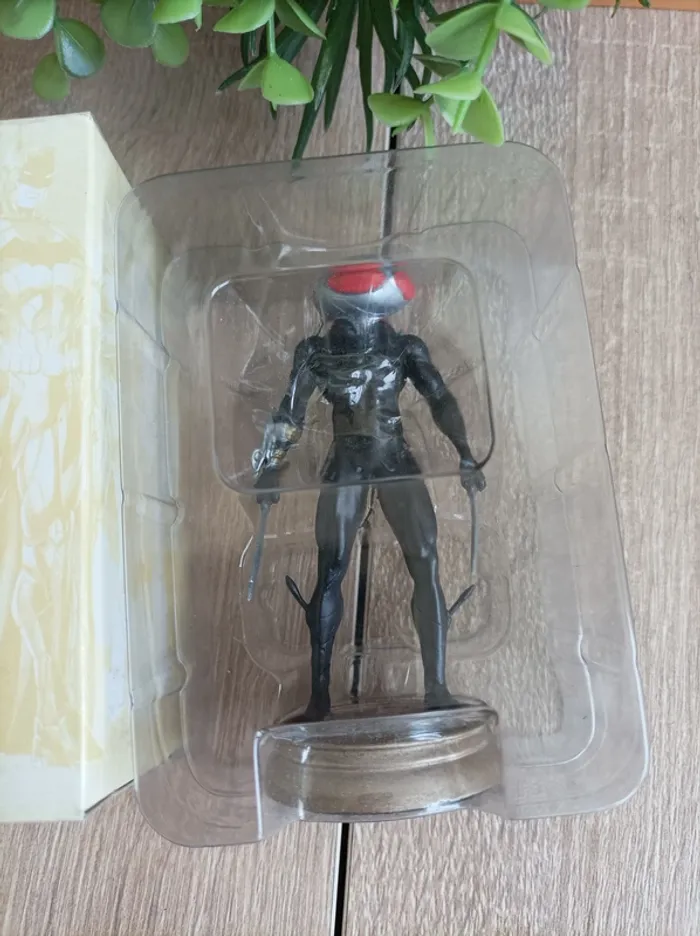 Figurine DC Comics Black Manta Eaglemoss Super Héros Chess - photo numéro 2