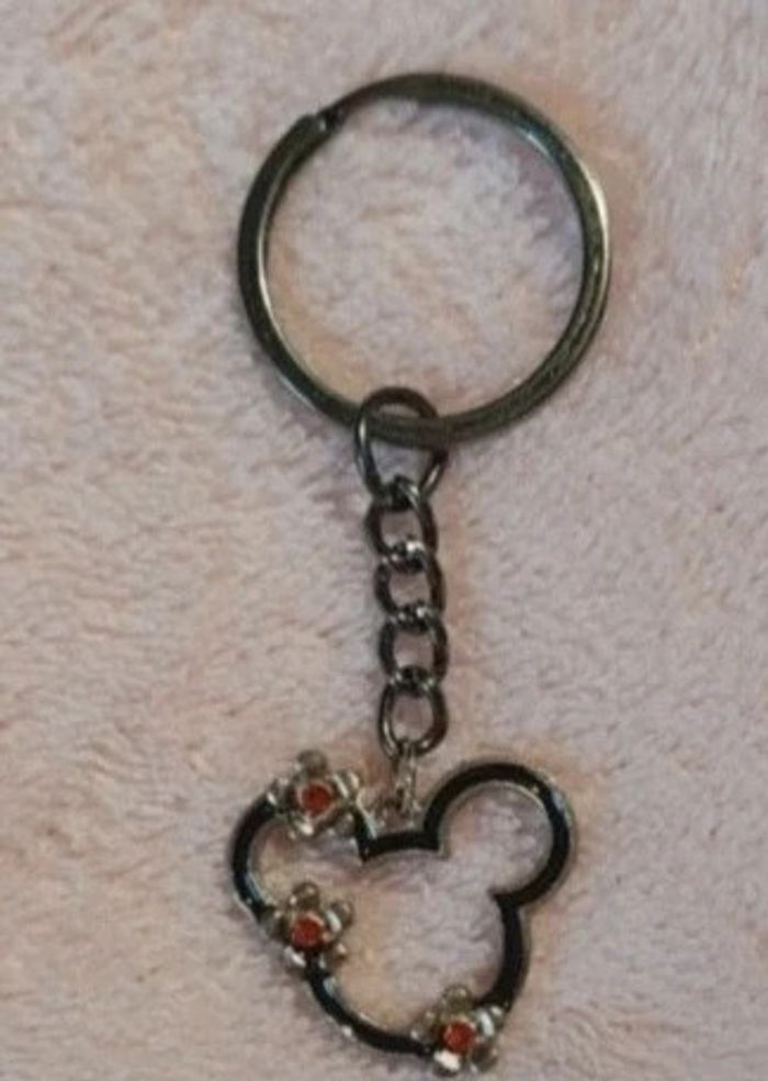 Boucles d'oreilles tête de Mickey Disney