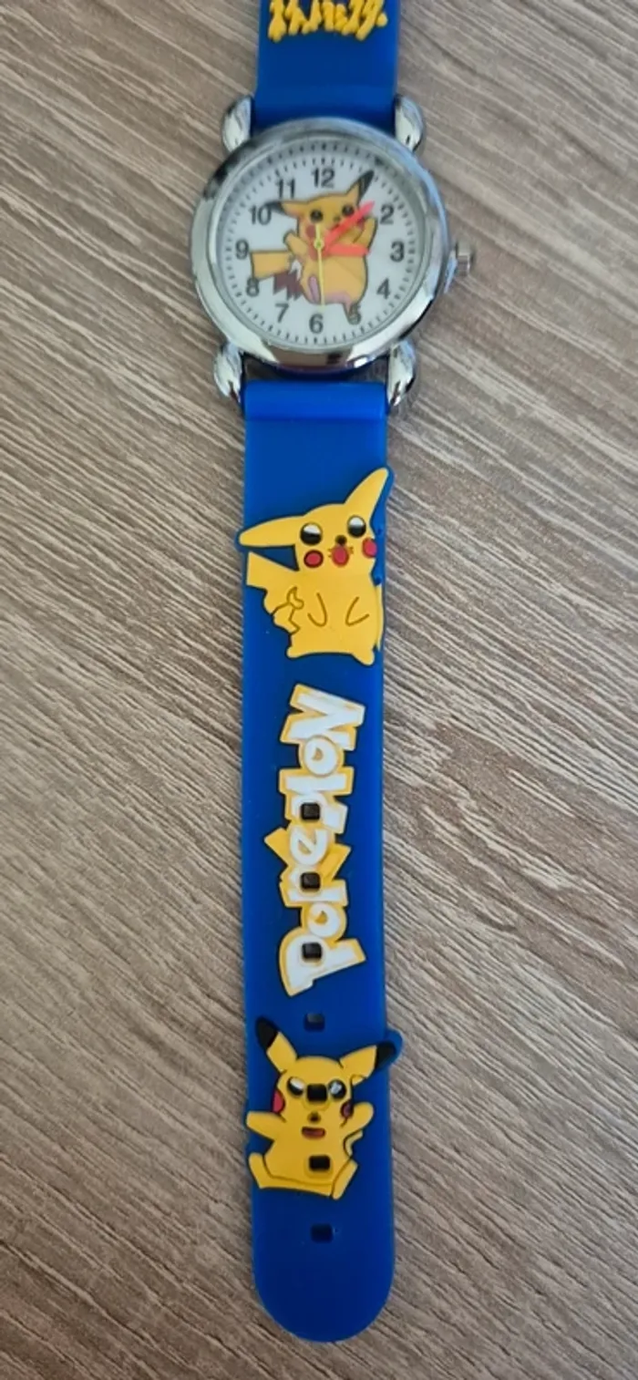 Montre enfant Pokémon avec bracelet fantaisie bleu - photo numéro 3
