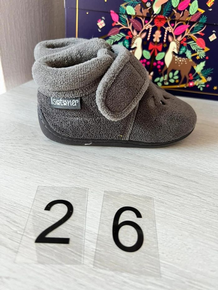 Chaussons Isotoner gris 26 - photo numéro 2