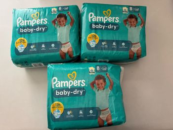 84 couches Pampers baby dry taille 8