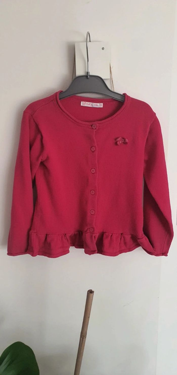 Gilet volanté. 5 ans - photo numéro 2