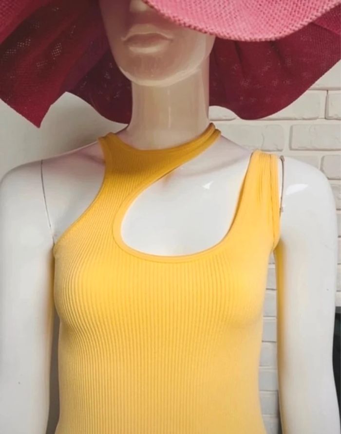 Top Zara XS très bon état - photo numéro 4