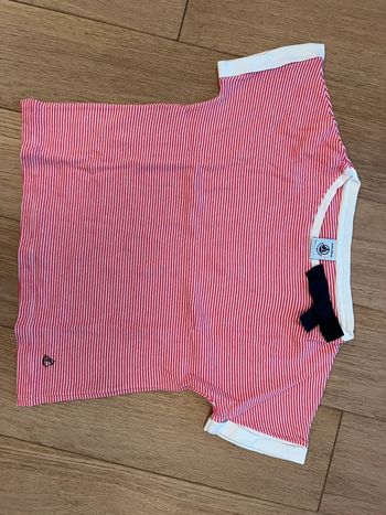 1 tee shirt manche courte neuf sans étiquette petit bateau 6 ans