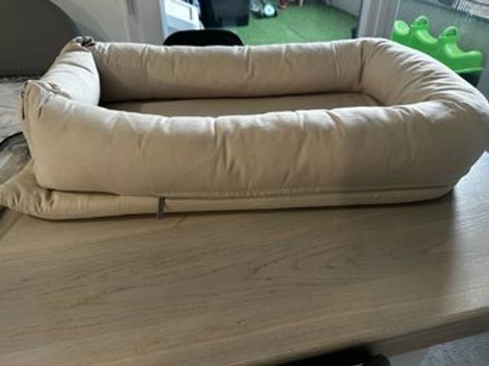 Réducteur de lit twistshake neuf - photo numéro 7